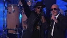 Pitbull and Ne-Yo Perform 'Time of Our Lives' 25 11 2014